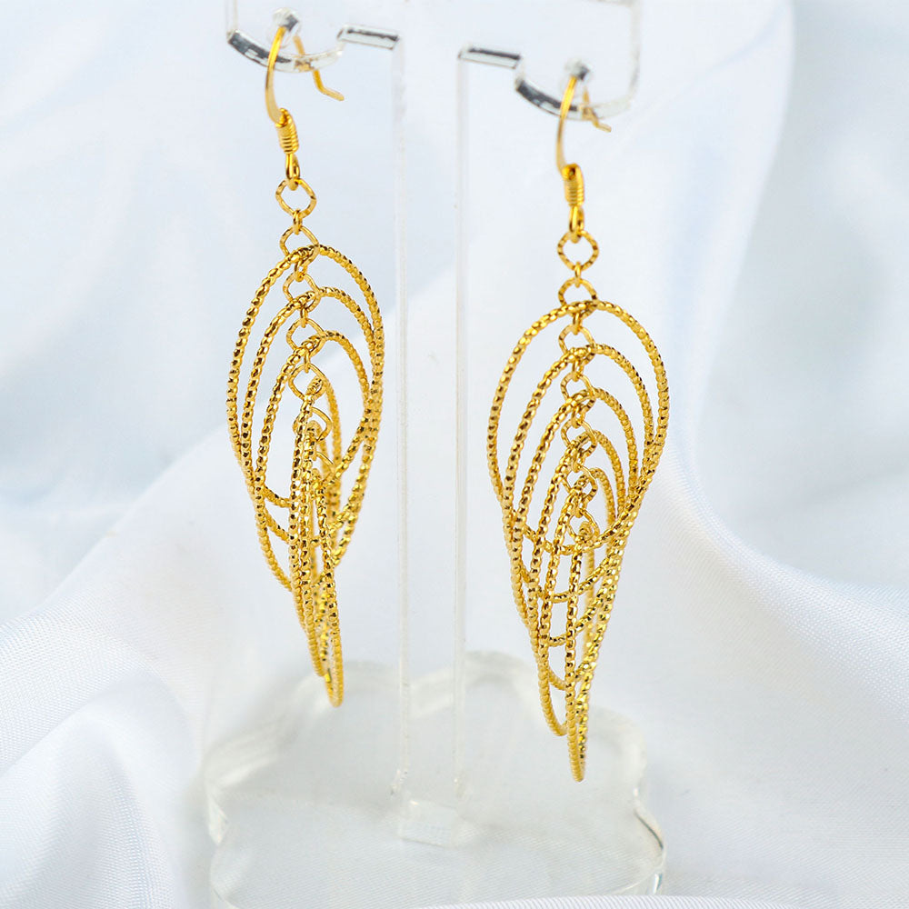 RMZ GOLD NYC 14K Gold Chandelier Hanging Earrings