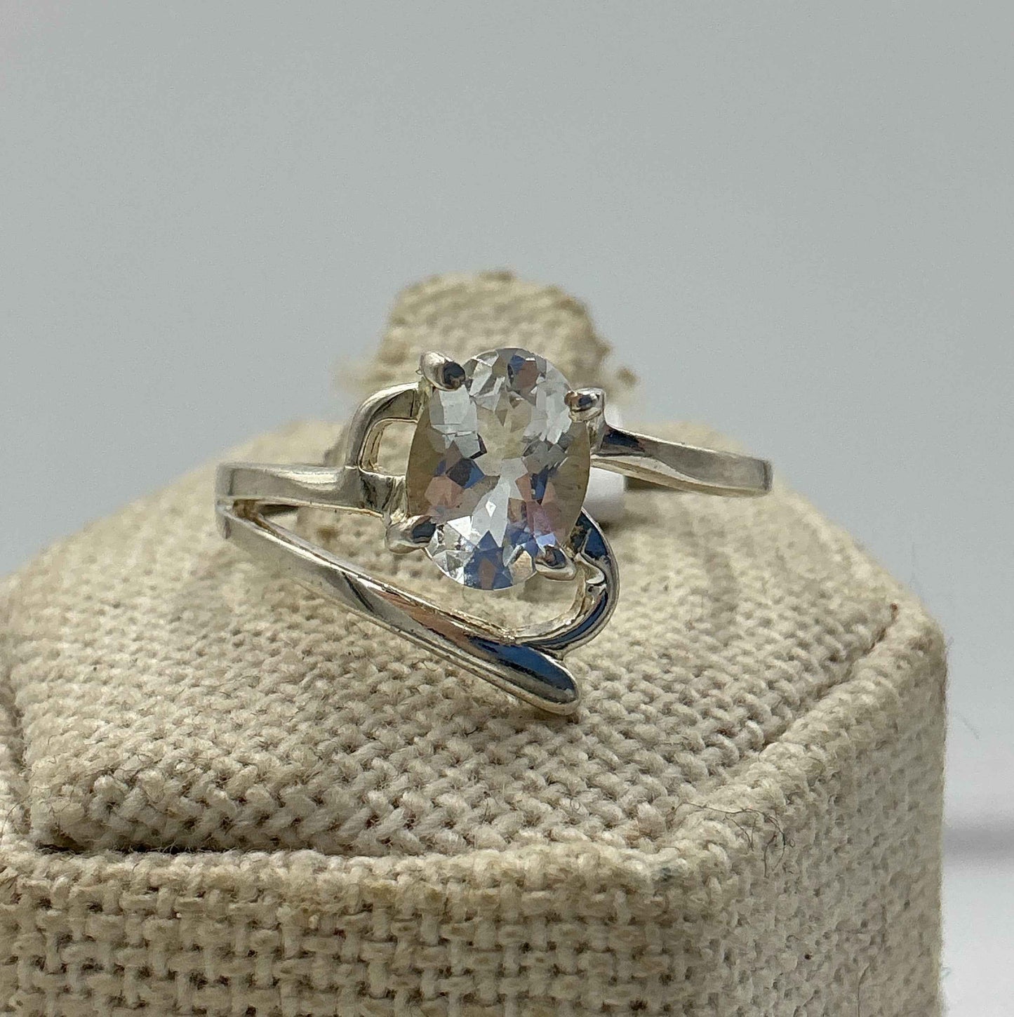 Sterling Silver Wave Banded Aquamarine Ring- Size 10 - Peace, Courage & Clear Communication