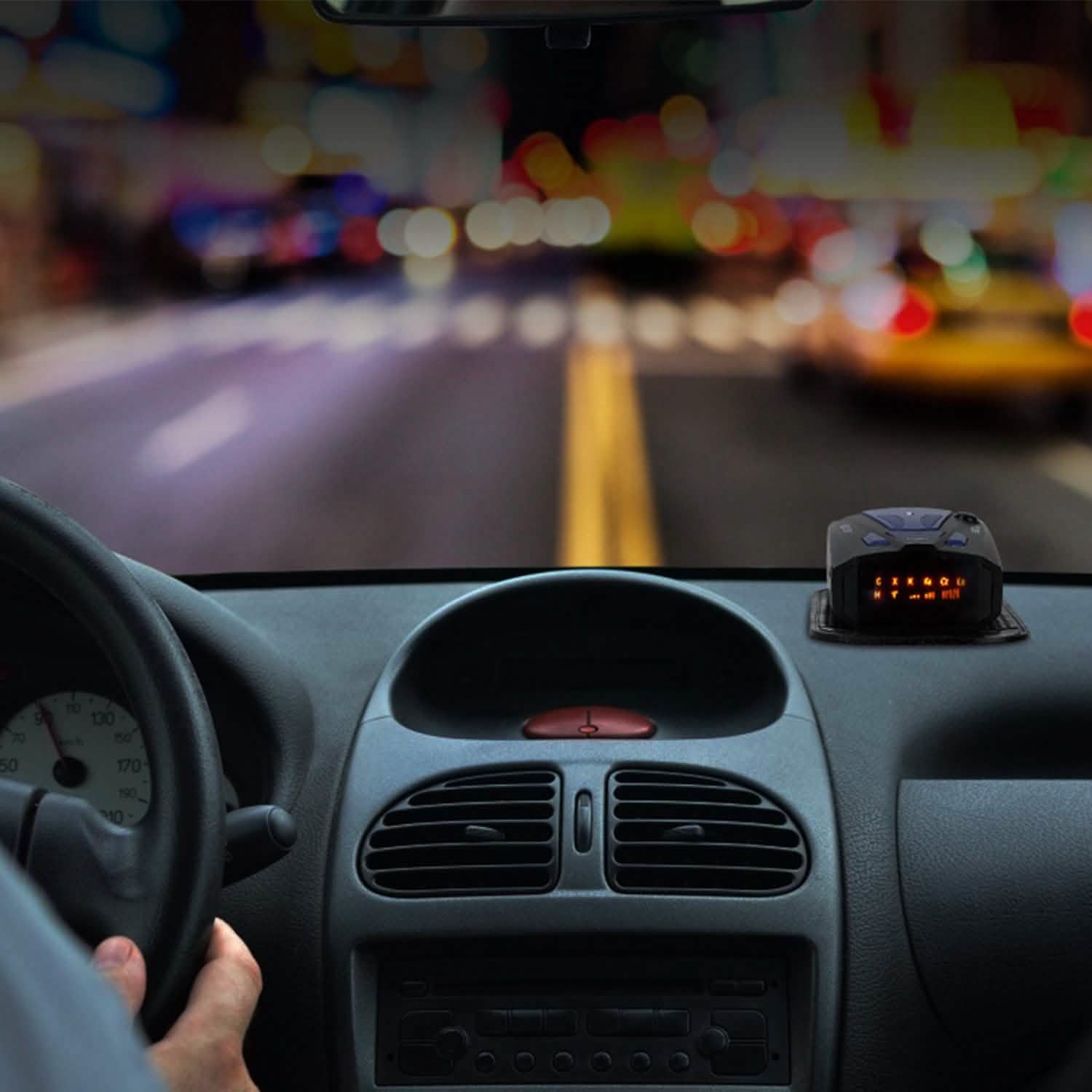 Détecteur de radar de voiture 16 bandes V7 avec alerte vocale de sécurité et de vitesse