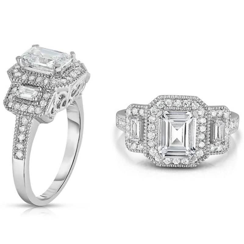 Bague trilogie en or blanc 18 carats avec oxydes de zirconium taille émeraude
