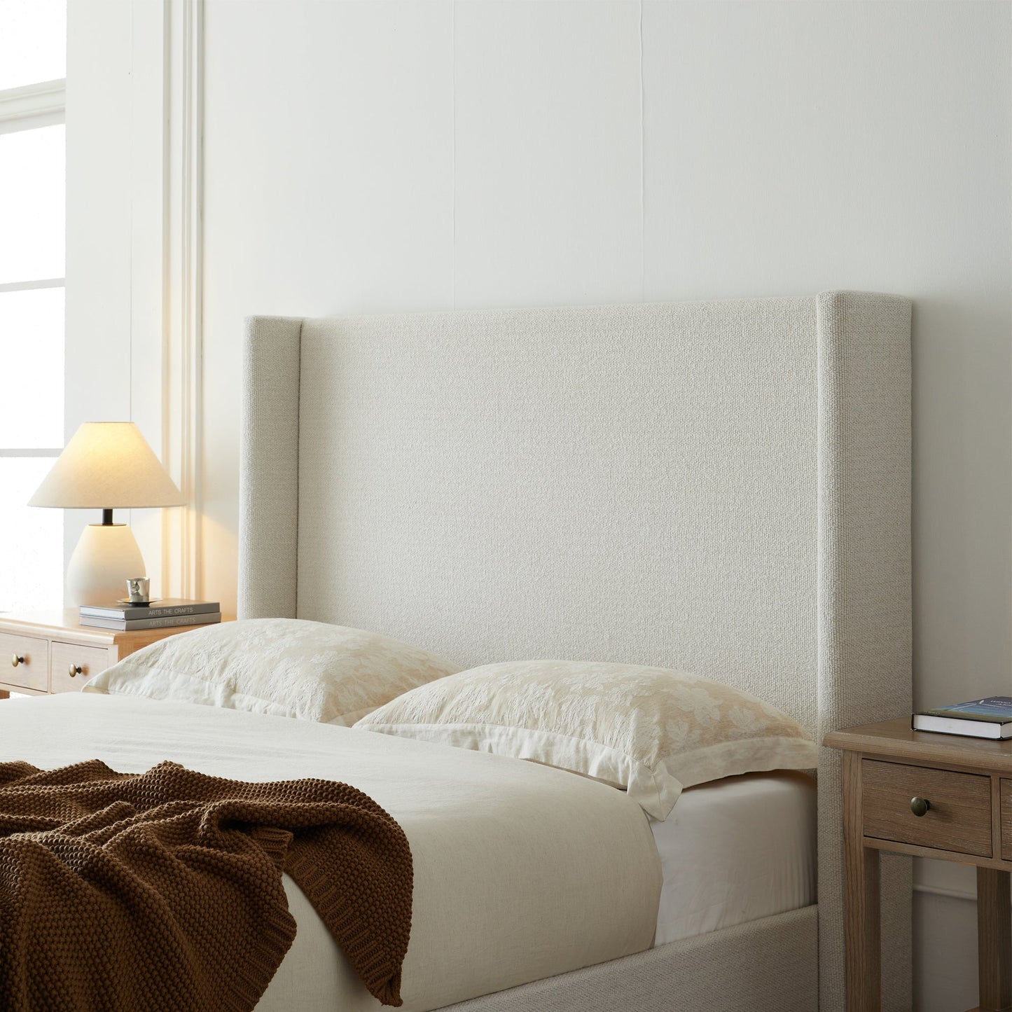 Hale Upholstered Wingback Bed Size King
