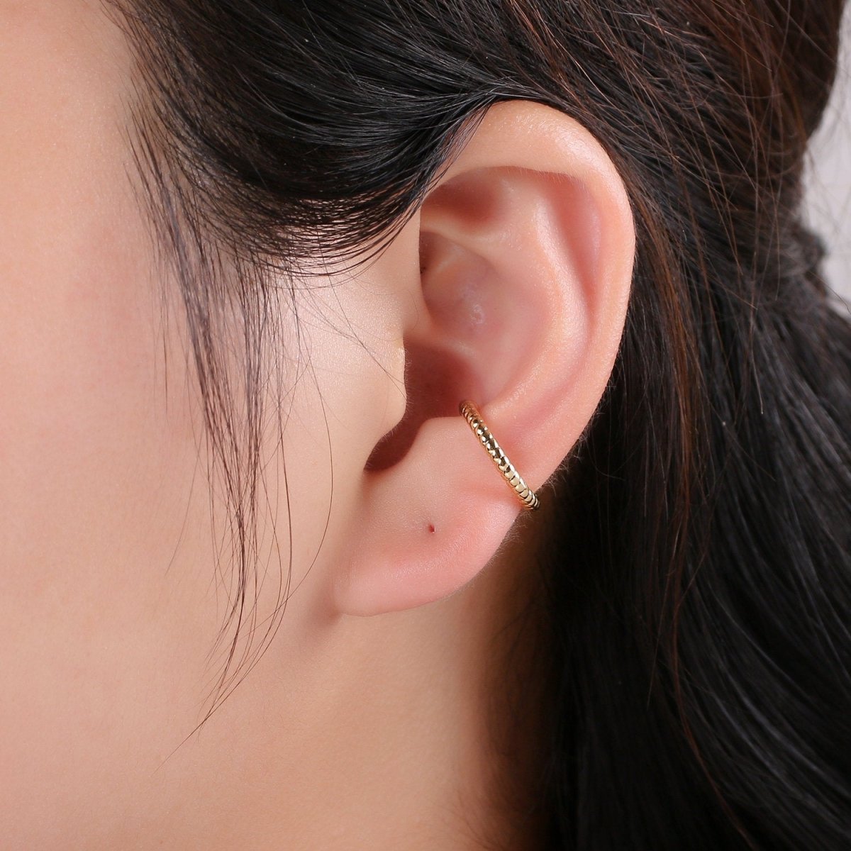 1x Gold Filled Earring Simple Ear Cuff, Twisted ear cuff, Dainty ear cuff no piercing, gold ear cuff, Minimalist earring Jewelry AI-119