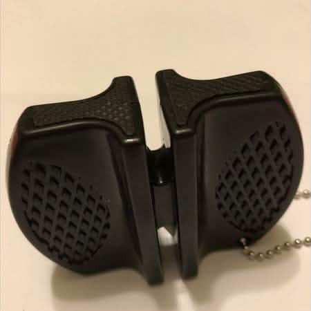 Lot de 2 : Mini affûteur de couteaux en céramique et acier tungstène