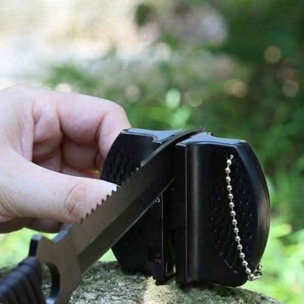 Lot de 2 : Mini affûteur de couteaux en céramique et acier tungstène