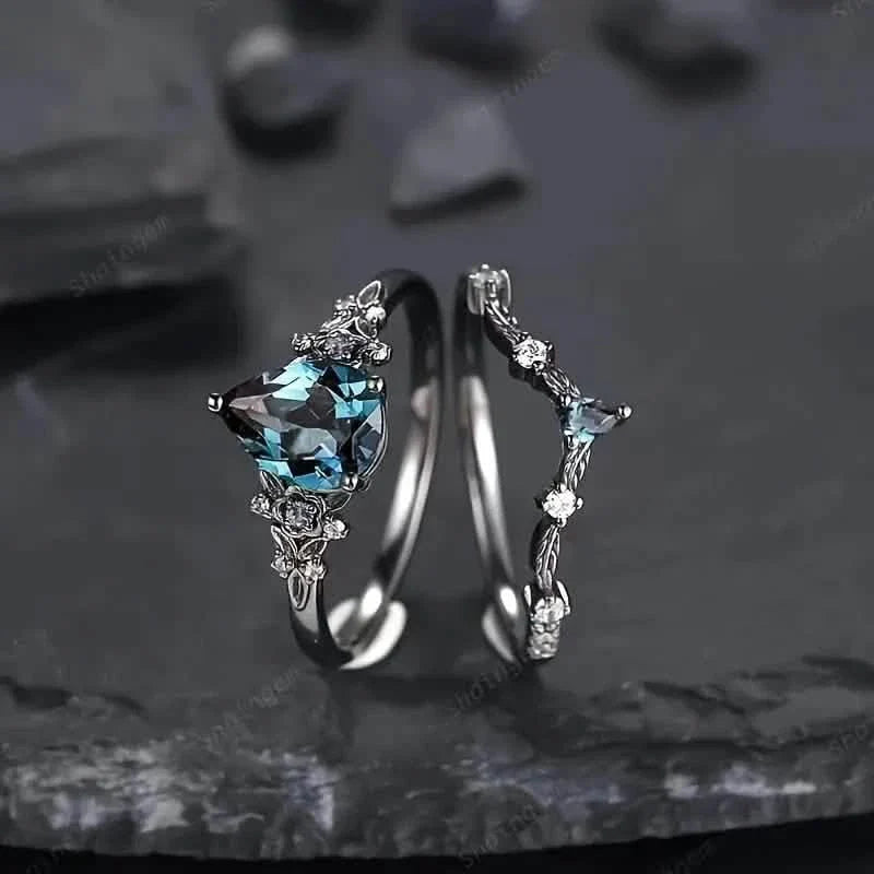 2-Piece Set: Gothic Black & Golden Engagement Ring Set with Pear-Shaped Cubic Zirconia