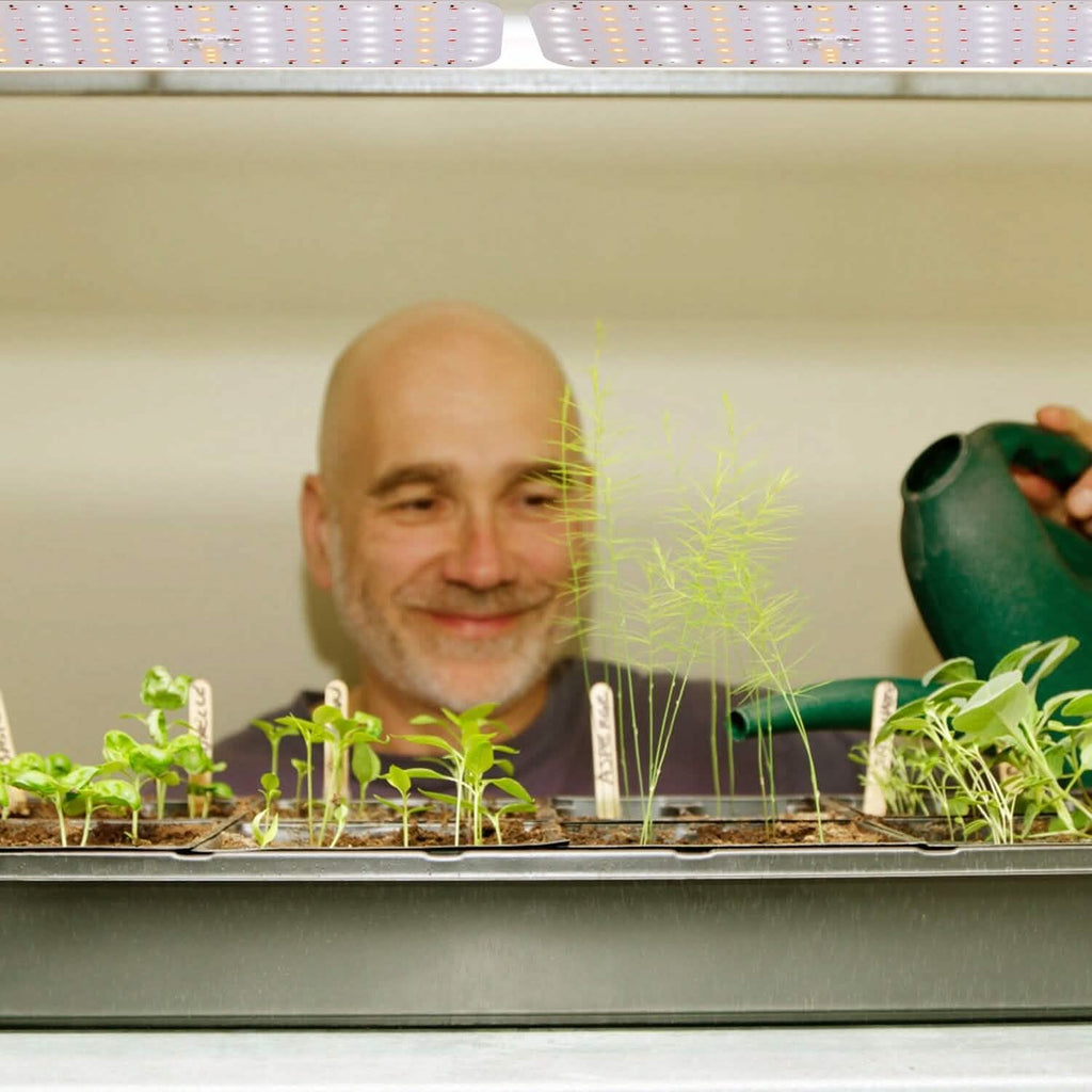 2個セット：超薄型LED植物育成ライト 126LED搭載 室内植物用