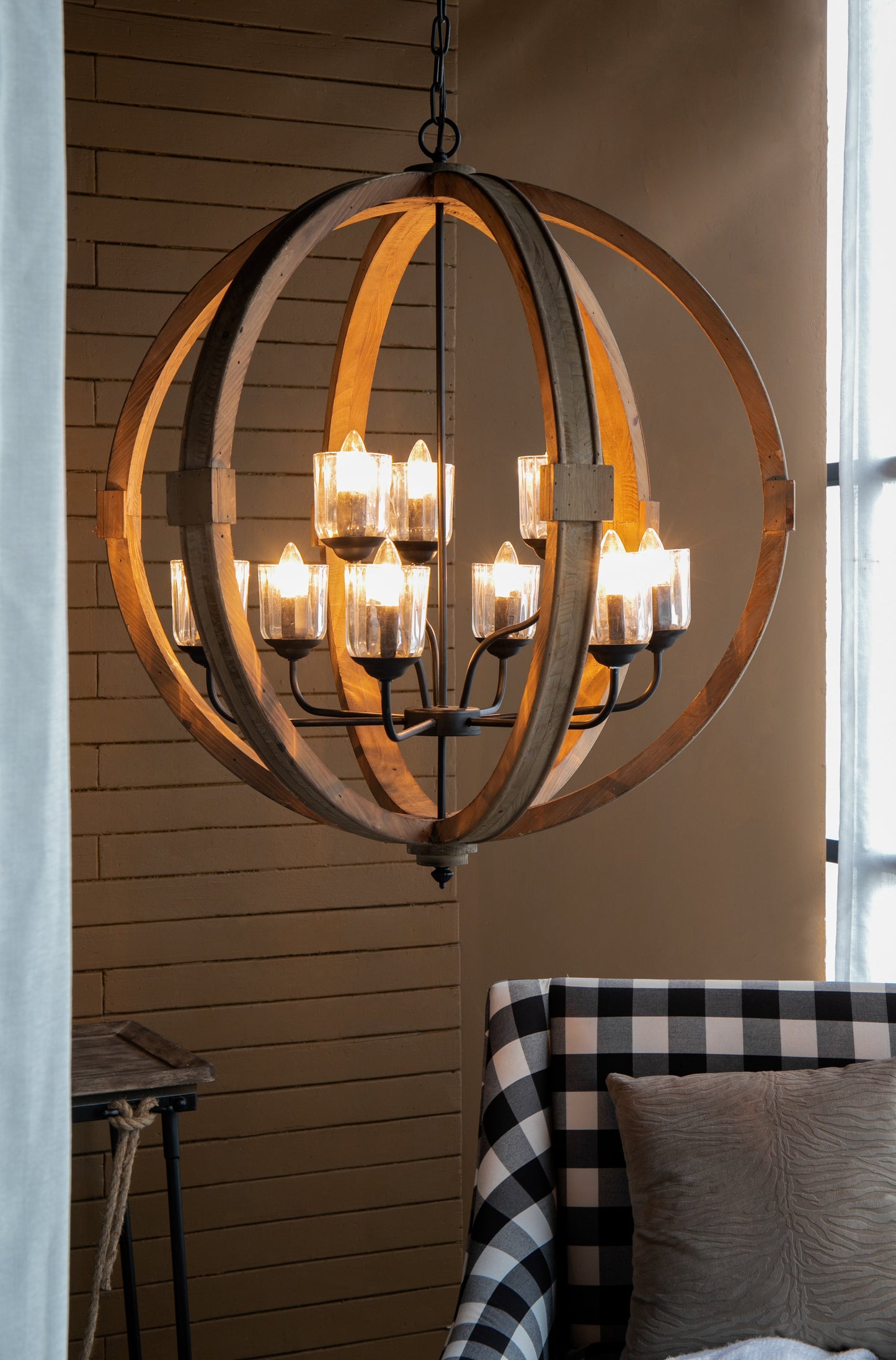 9-Light Globe Chandelier