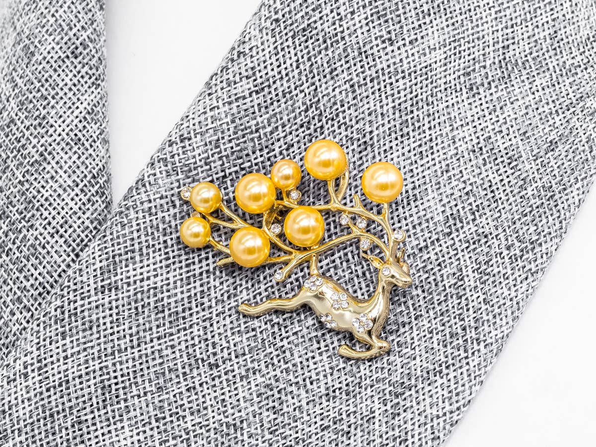Pave Elk Brooch Jewelry, p40