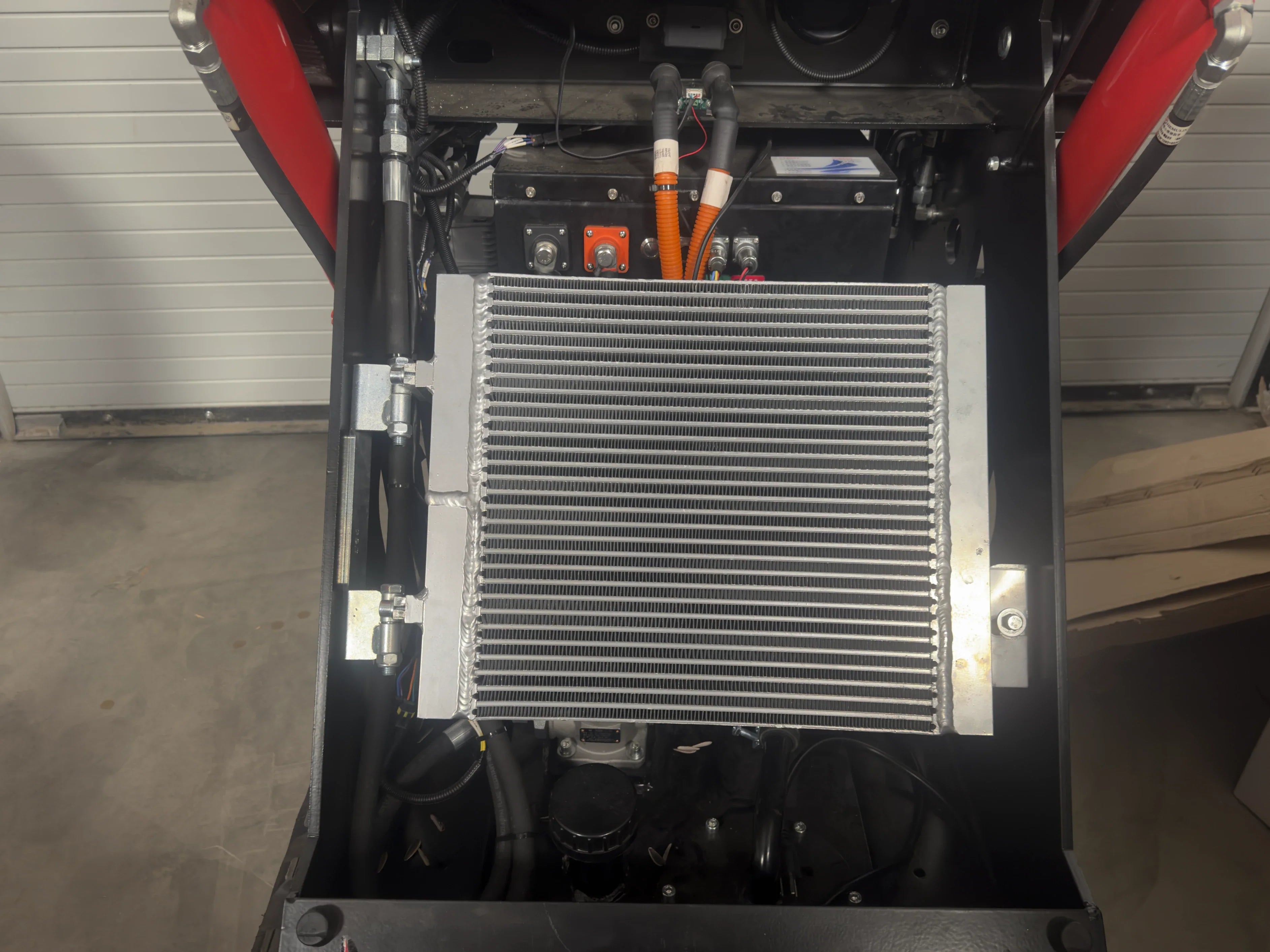 72V 16.4kWh リチウム電動ミニトラックローダースキッドステア