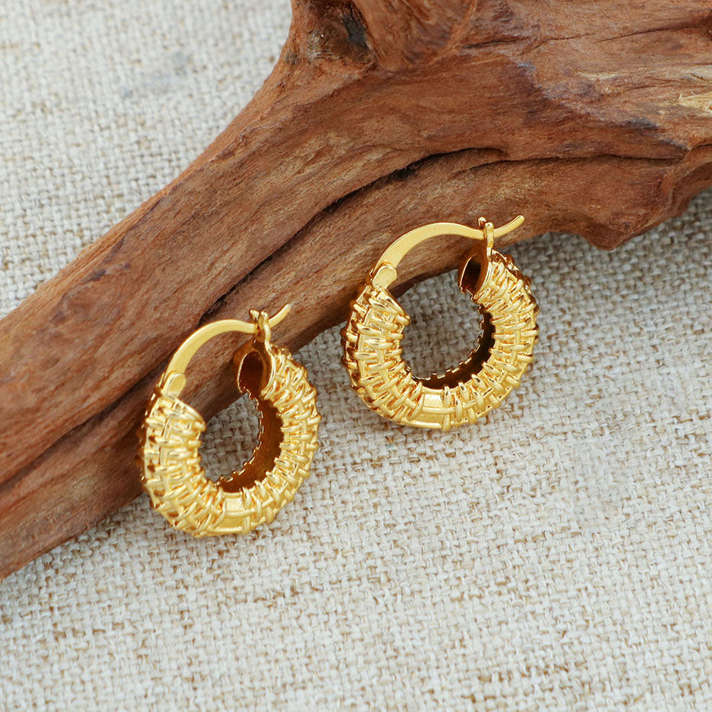 RMZ GOLD NYC Gold nugget Hoop earrings