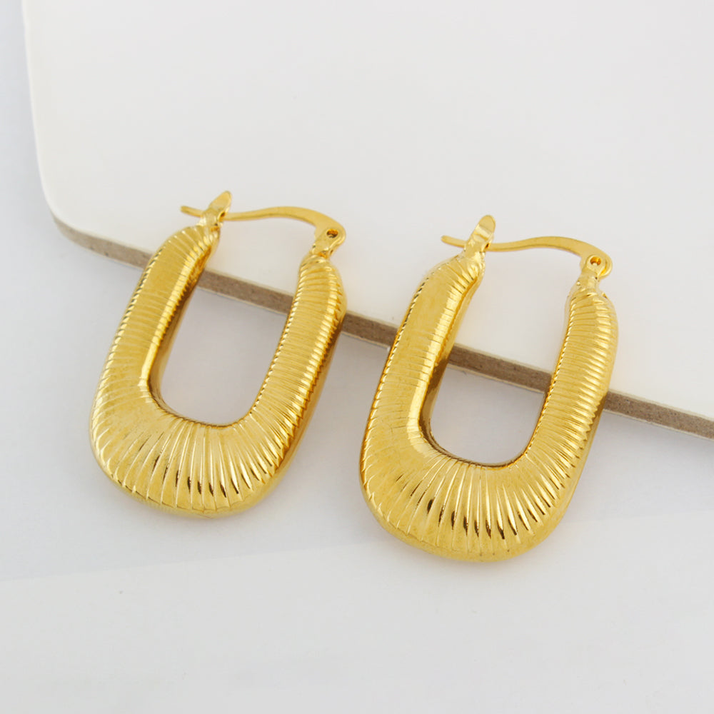RMZ GOLD NYC 14k Gold Flat Oval Hoop earrings