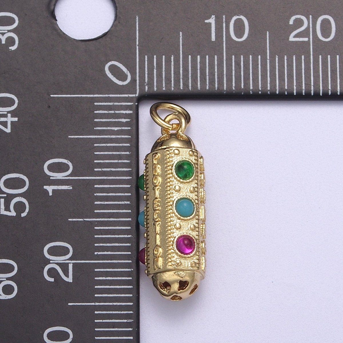 24k Gold Filled Amulet Pill Pendant with Encouraging Word " Courage, Protection, Bonheur " written N-306