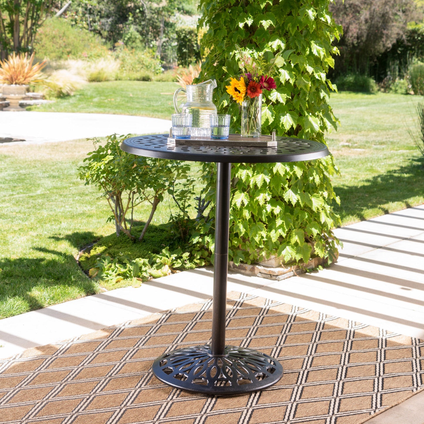 Cast Aluminium 35'' Round Bar Table