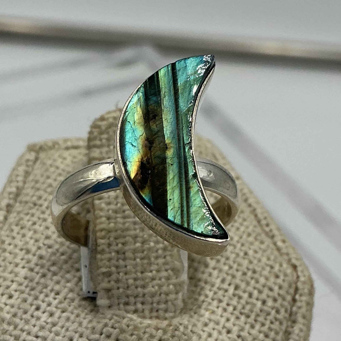 Sterling Silver Labradorite Crescent Moon Ring – Size 7 – Protection, Intuition & Transformation