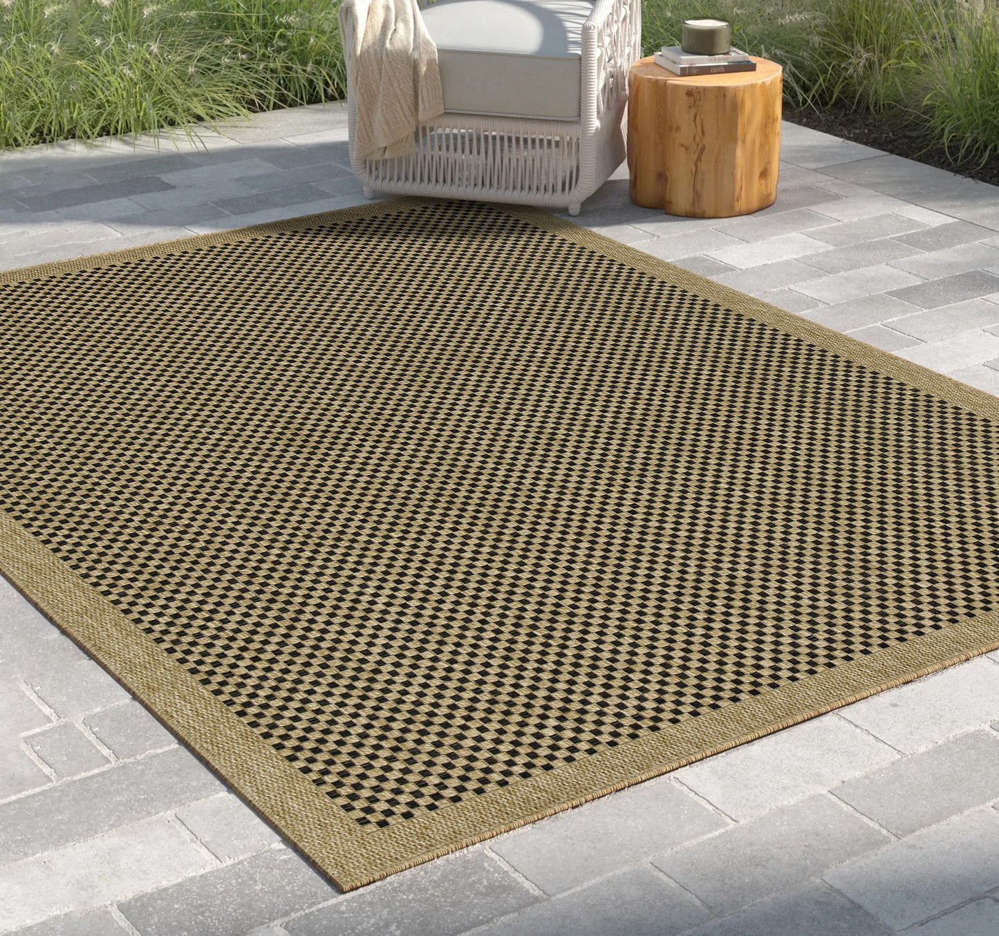 Earth GC_NTL1003 Jute/Black Indoor/Outdoor Area Rug