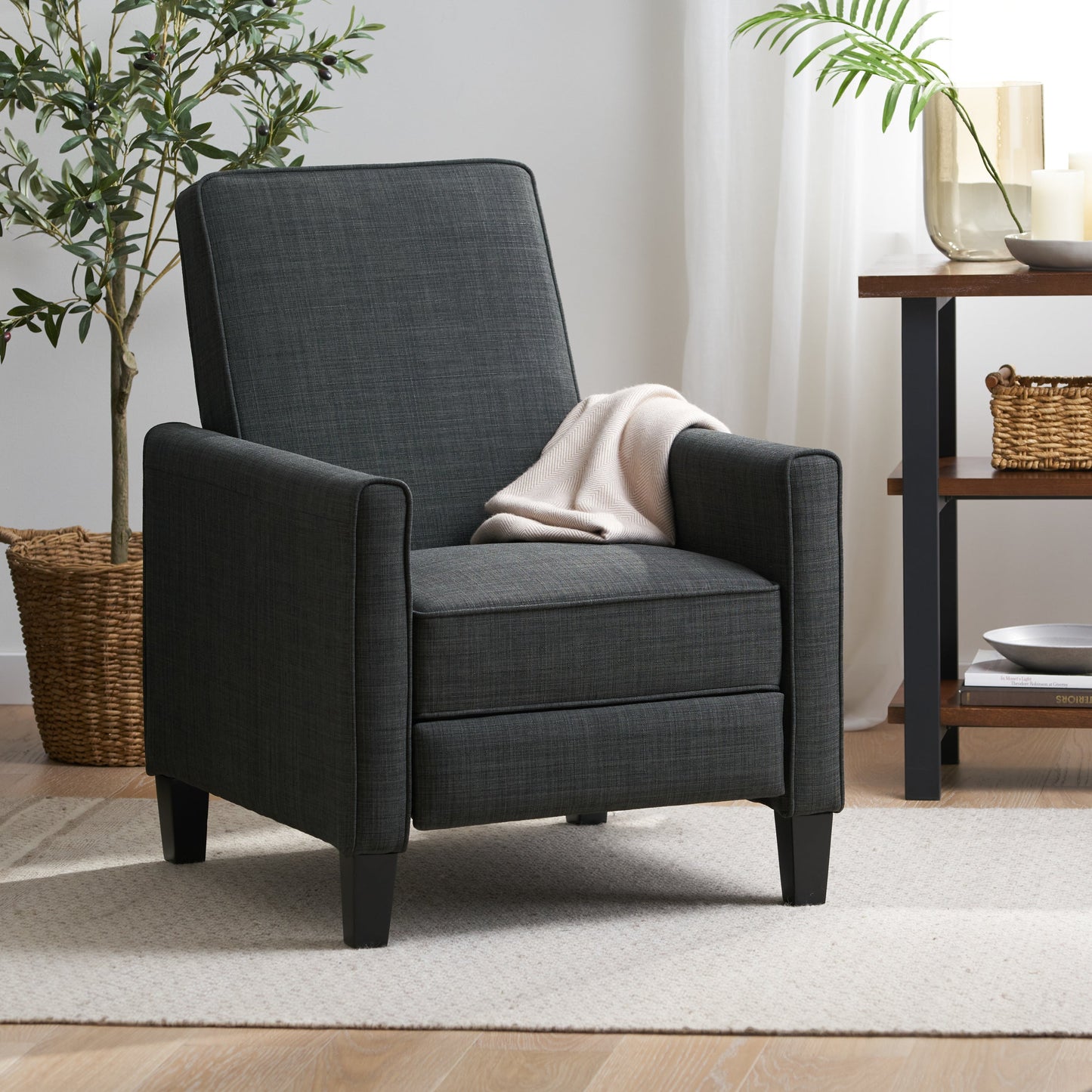 27.5" Push Back Recliner Chair