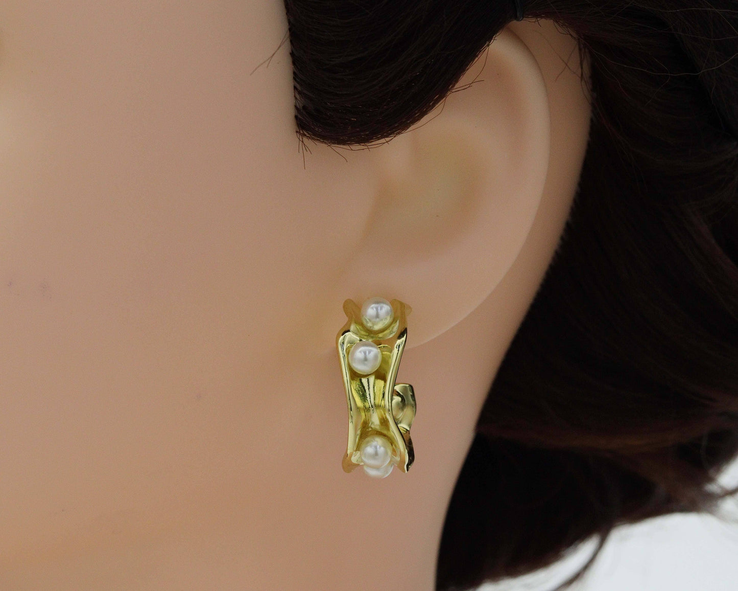 Pearl Hoop Earring,Sku#J330