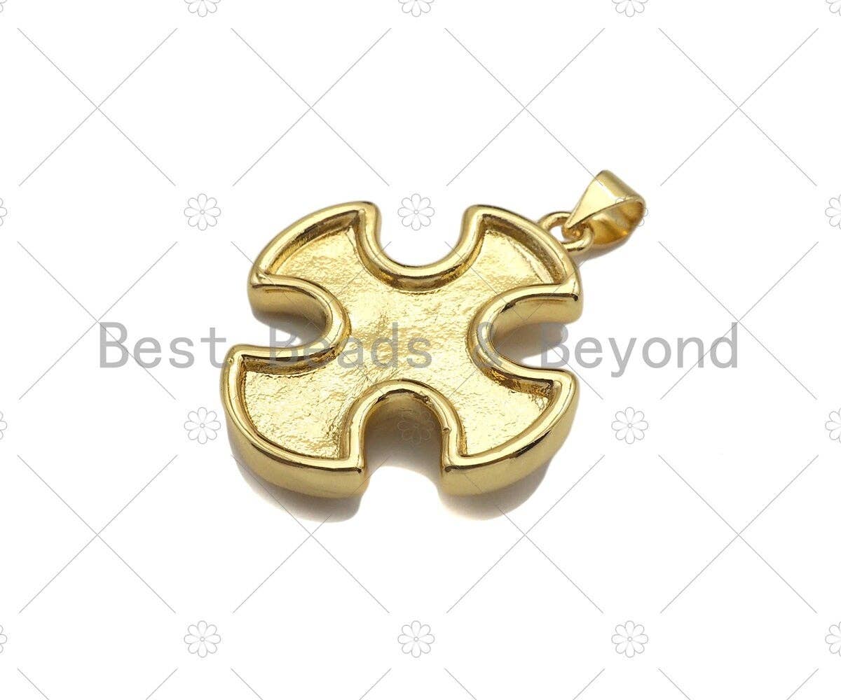 18K Dainty Gold Jesus On Cross Clover Shape Pendant/Charm, Jesus Carm,Necklace Bracelet Charm Pendant,23x27mm, Sku#LK224