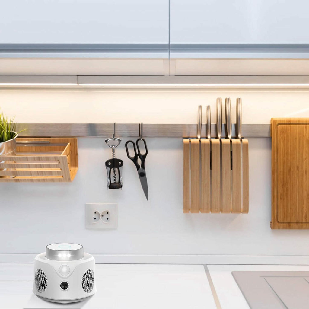 Répulsif anti-souris ultrasonique 360° pour l'intérieur avec 3 modes et 9 lumières stroboscopiques