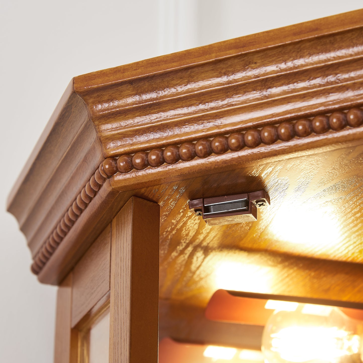 Corner Curio Cabinet with Lights, Adjustable Tempered Glass Shelves, Mirrored Back
