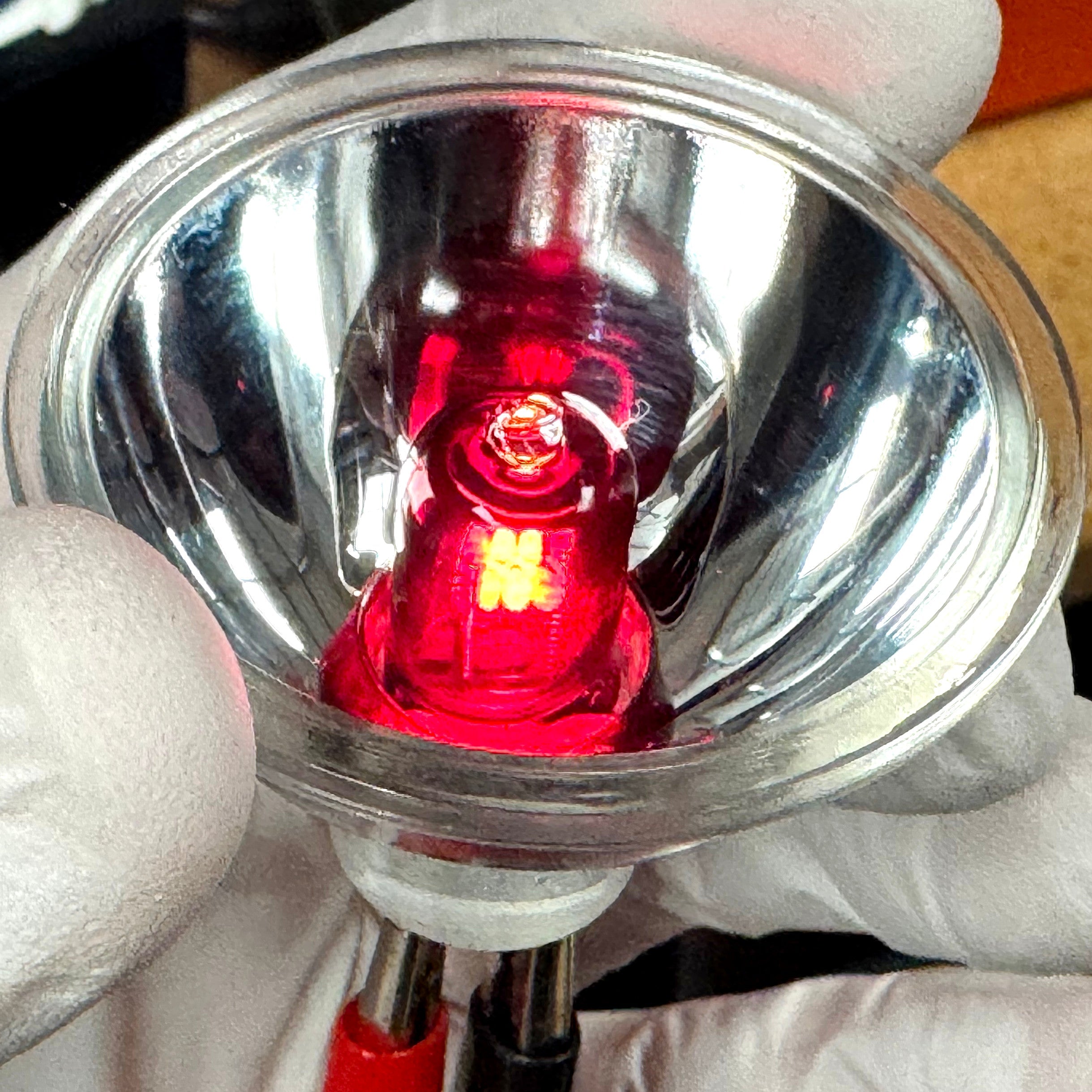 Lampe halogène infrarouge miniature / lumière rouge MR16 12 V - 24 V