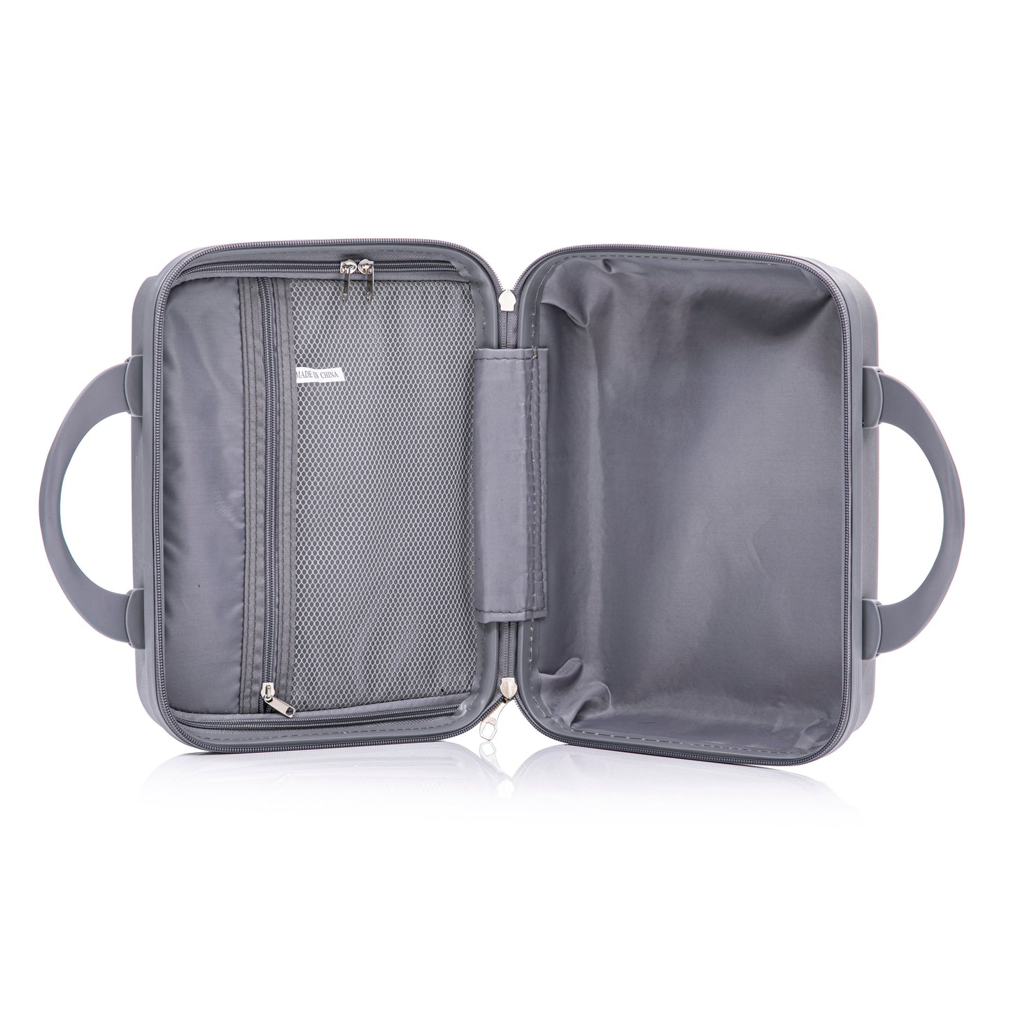 Light Gray 4-Piece Spinner Wheel Luggage Set with Cosmetic Case