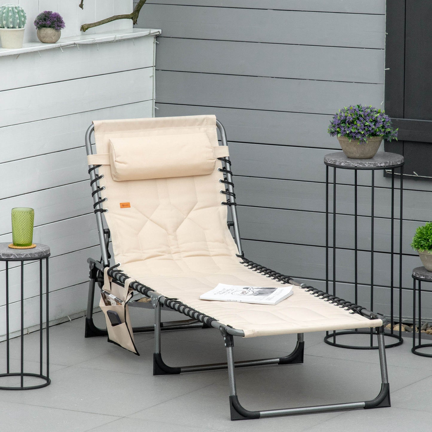 Outsunny Padded Folding Chaise Lounge Chair