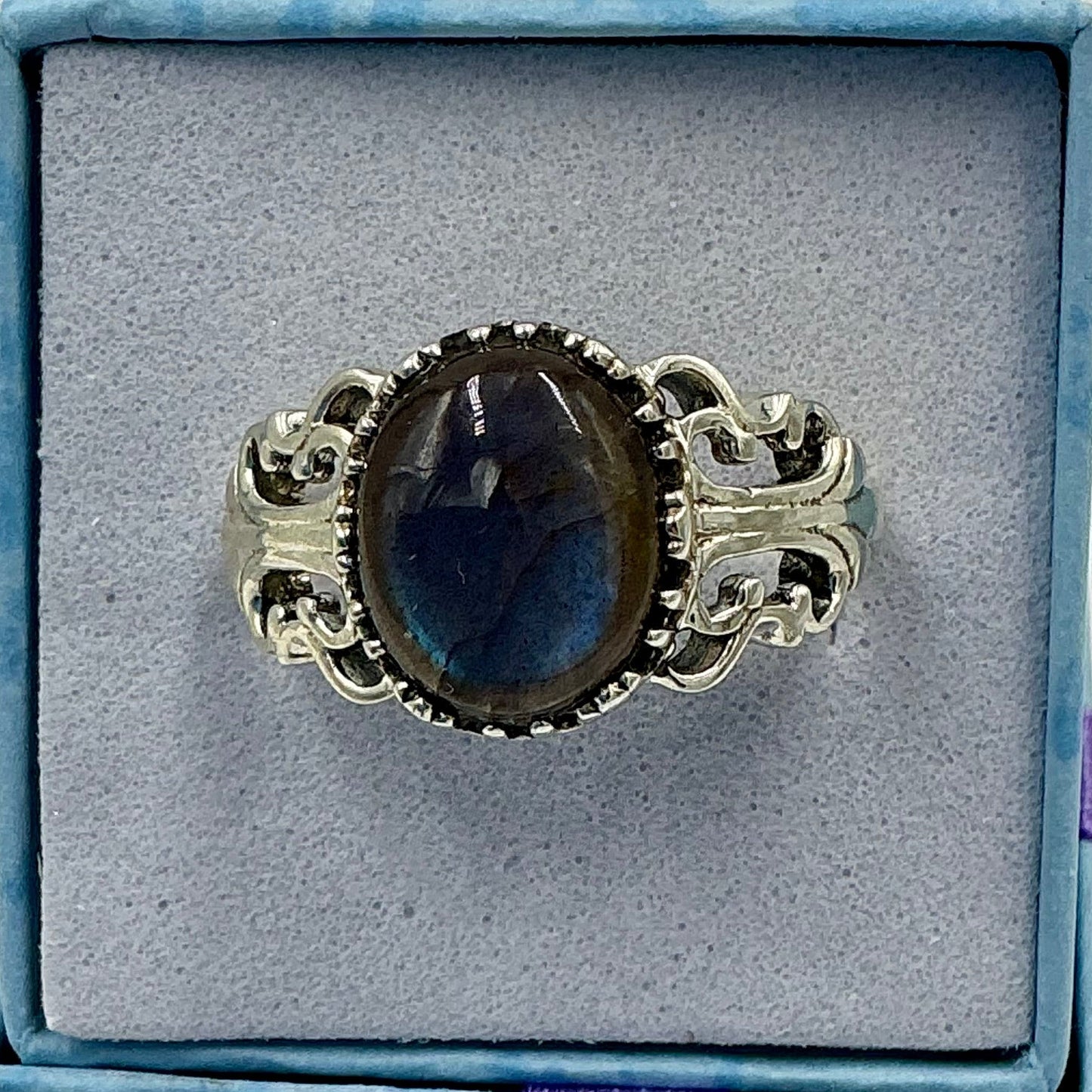 Sterling Silver Labradorite Ornate Round Ring - Size 9 - Royal Protection