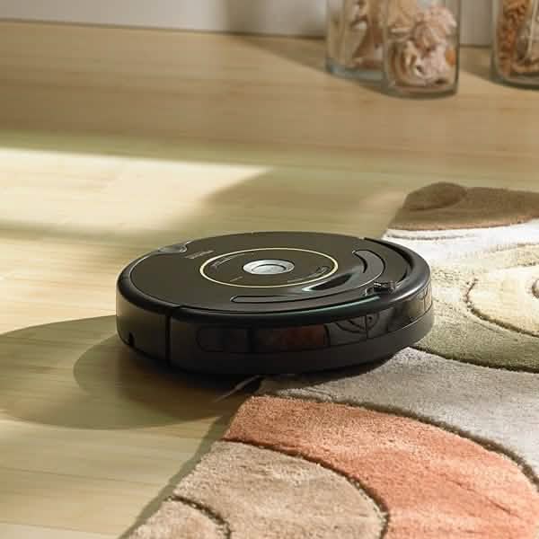 Robot aspirateur iRobot Roomba 650/655 (Reconditionné)