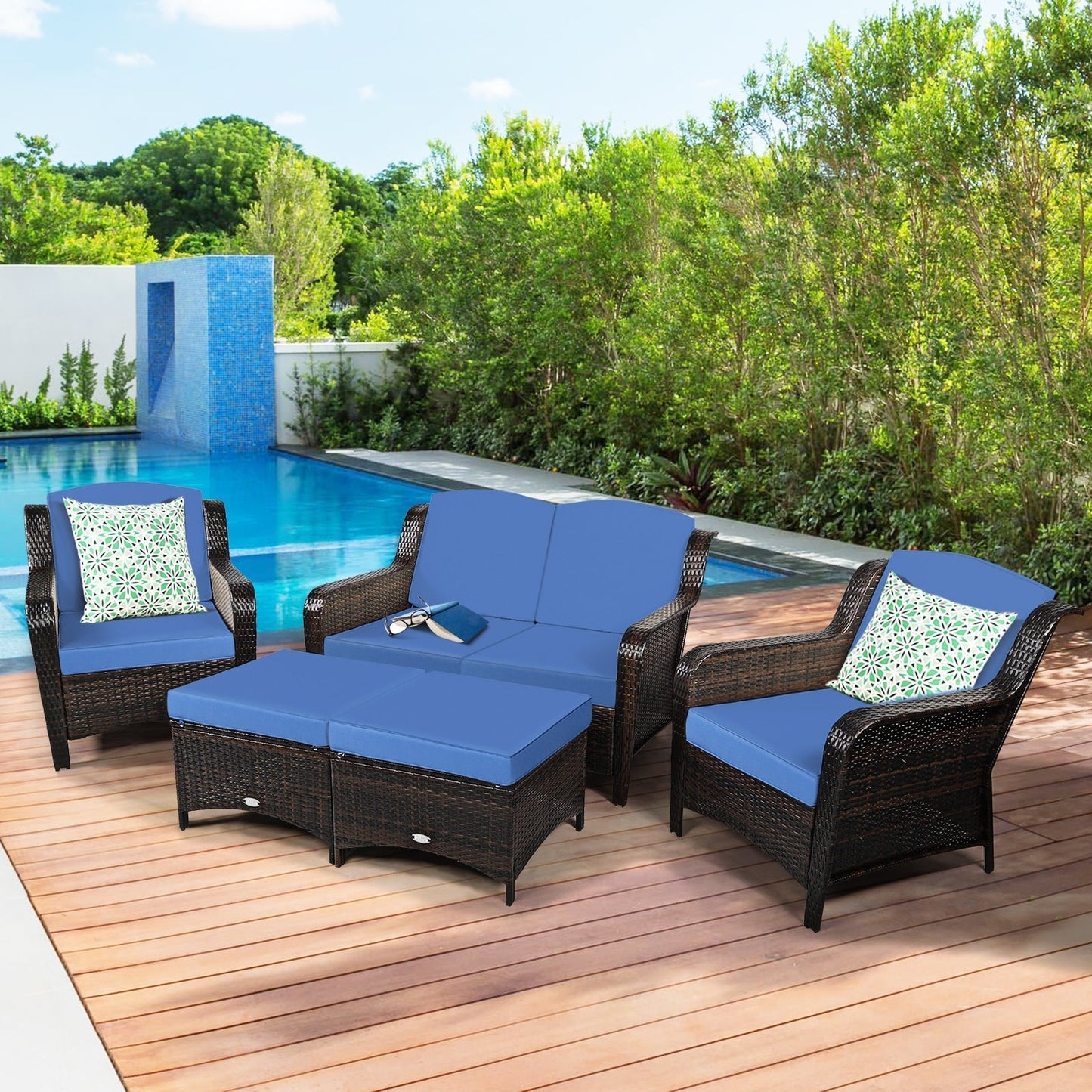 5 Pieces Patio Rattan Sofa Set with Cushion and Ottoman