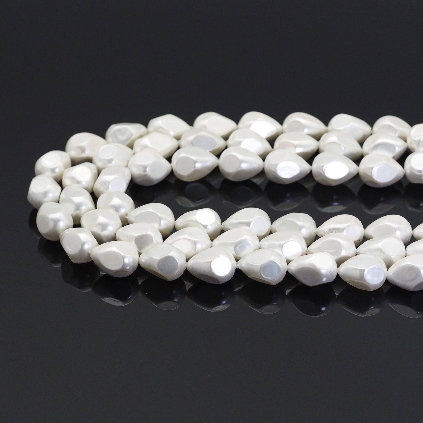 White MOP Pear Shape Beads, 13x17mm, Sku#T161