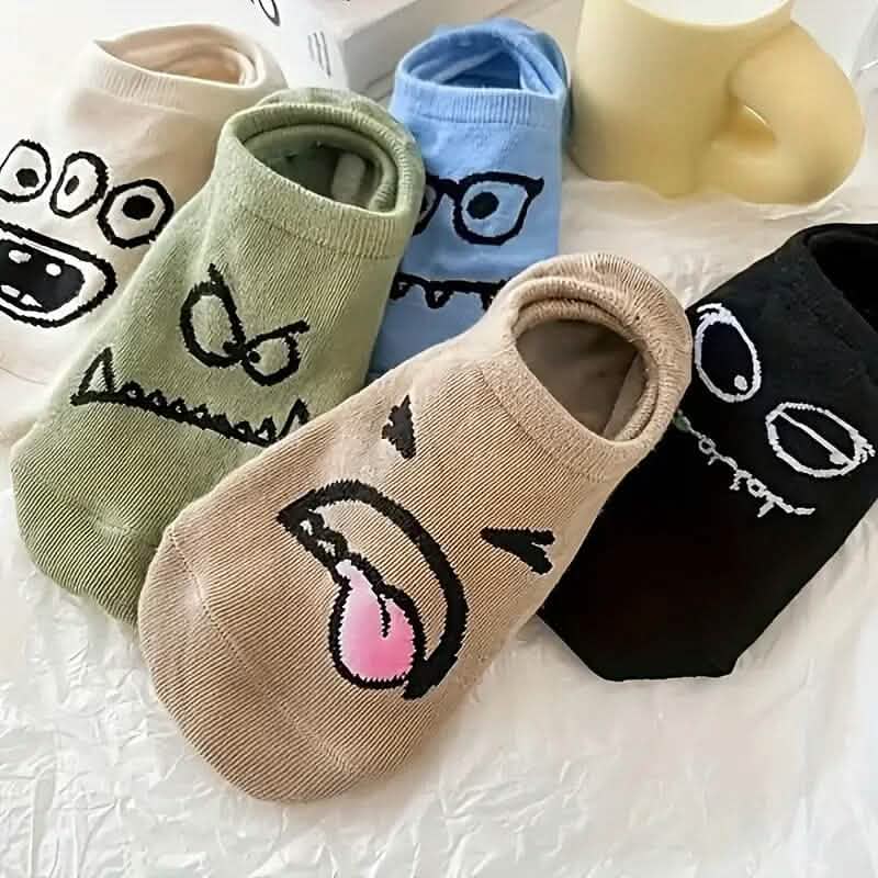 5足：カートゥーンプリントローカットアンクルソックス