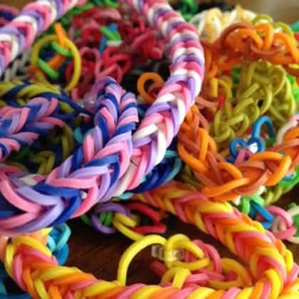 5009ピースセット：Loom Bandz プラスボードスティック＆コネクター