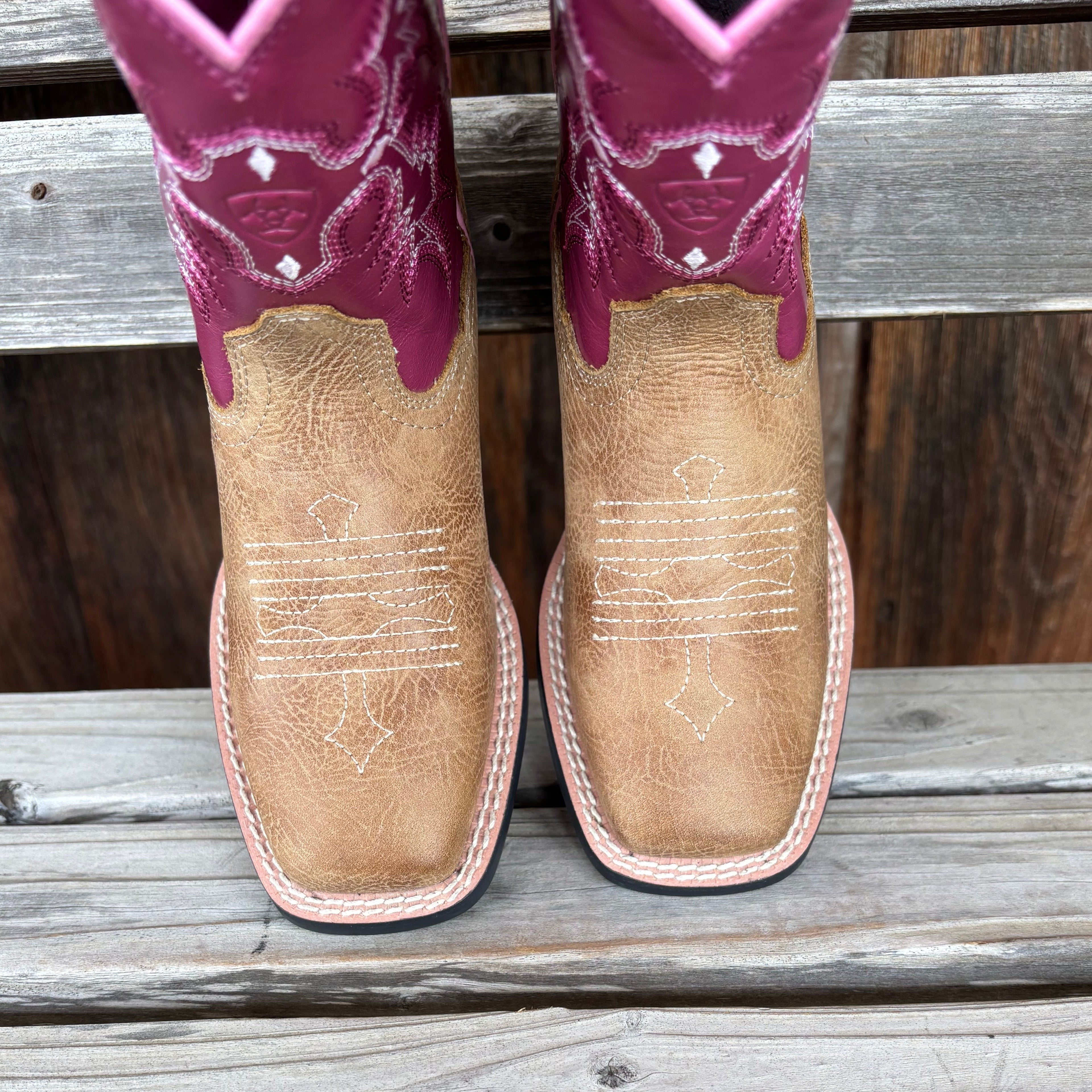Pierre Tombale Rose | Ariat Kids
