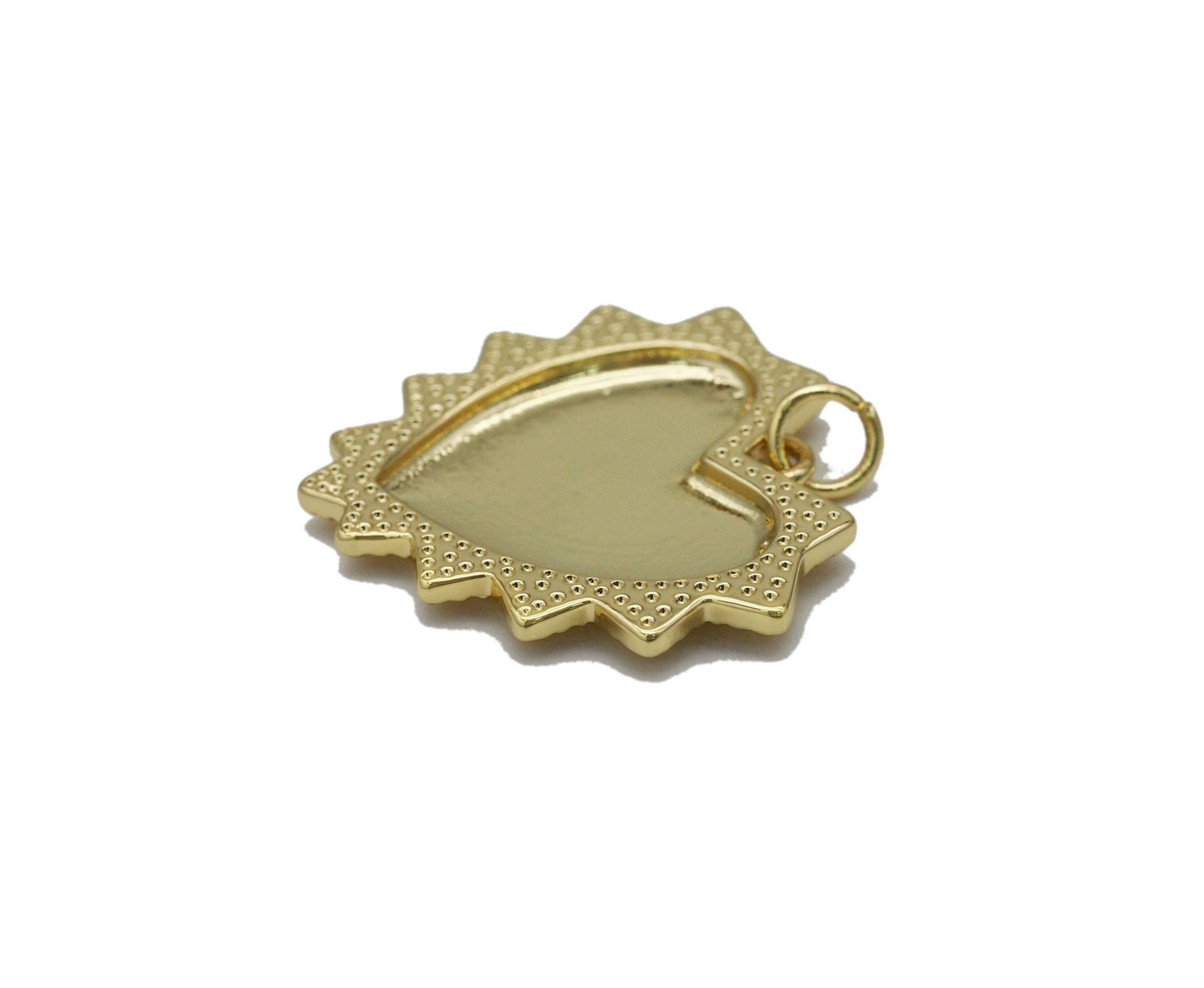 Gold Star On Spike Heart Pendant, Sku#LX104