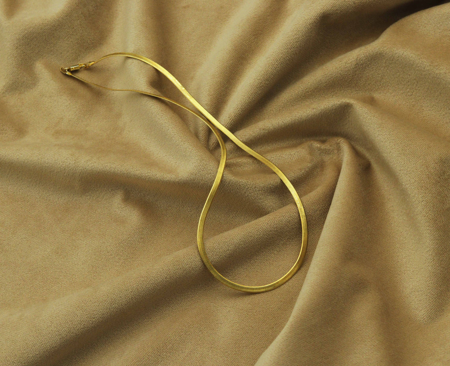 Herringbone chain necklace, M383N