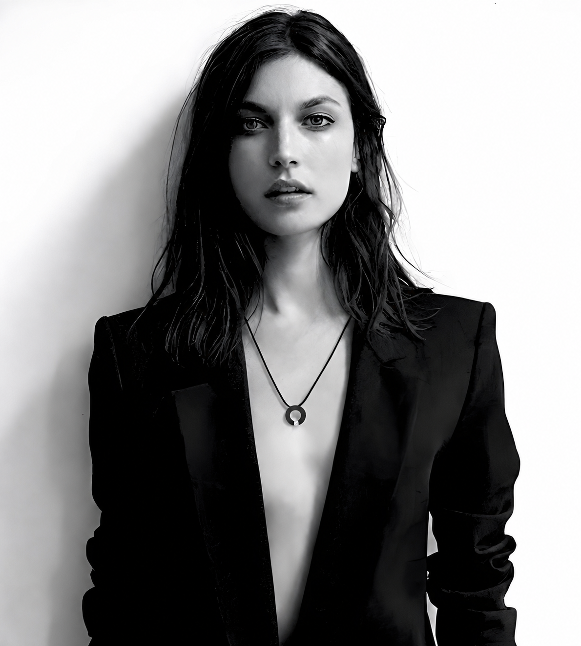 PT100B B.Tiff Black Malfinia Pendant Necklace