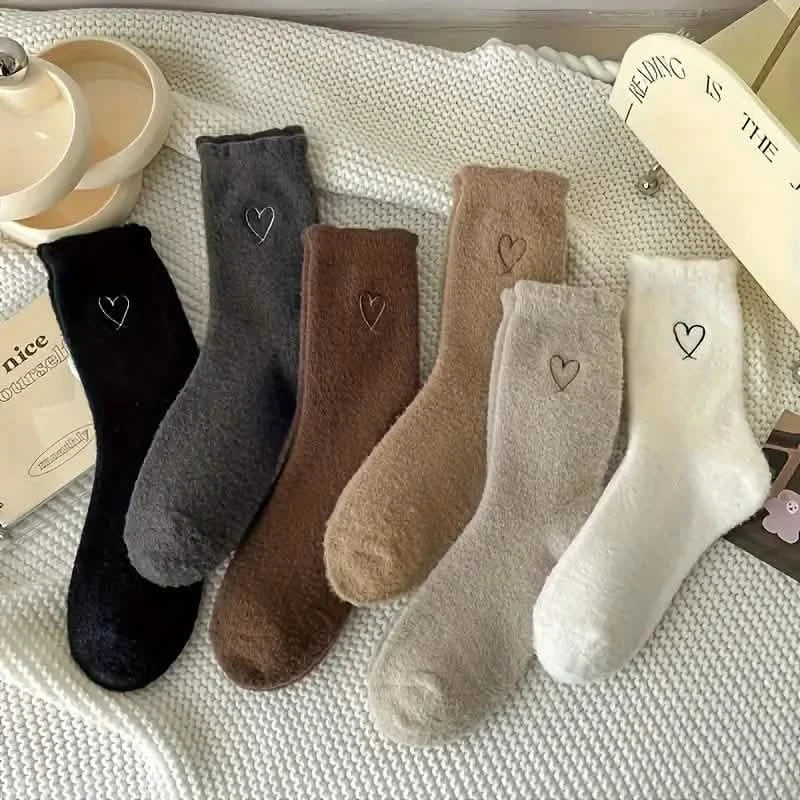 6 paires : chaussettes douces brodées cœurs, très confortables et chaudes pour temps froid