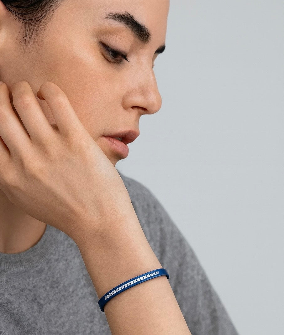 BG333BL B.Tiff Blue Eternity 25 Bangle Bracelet