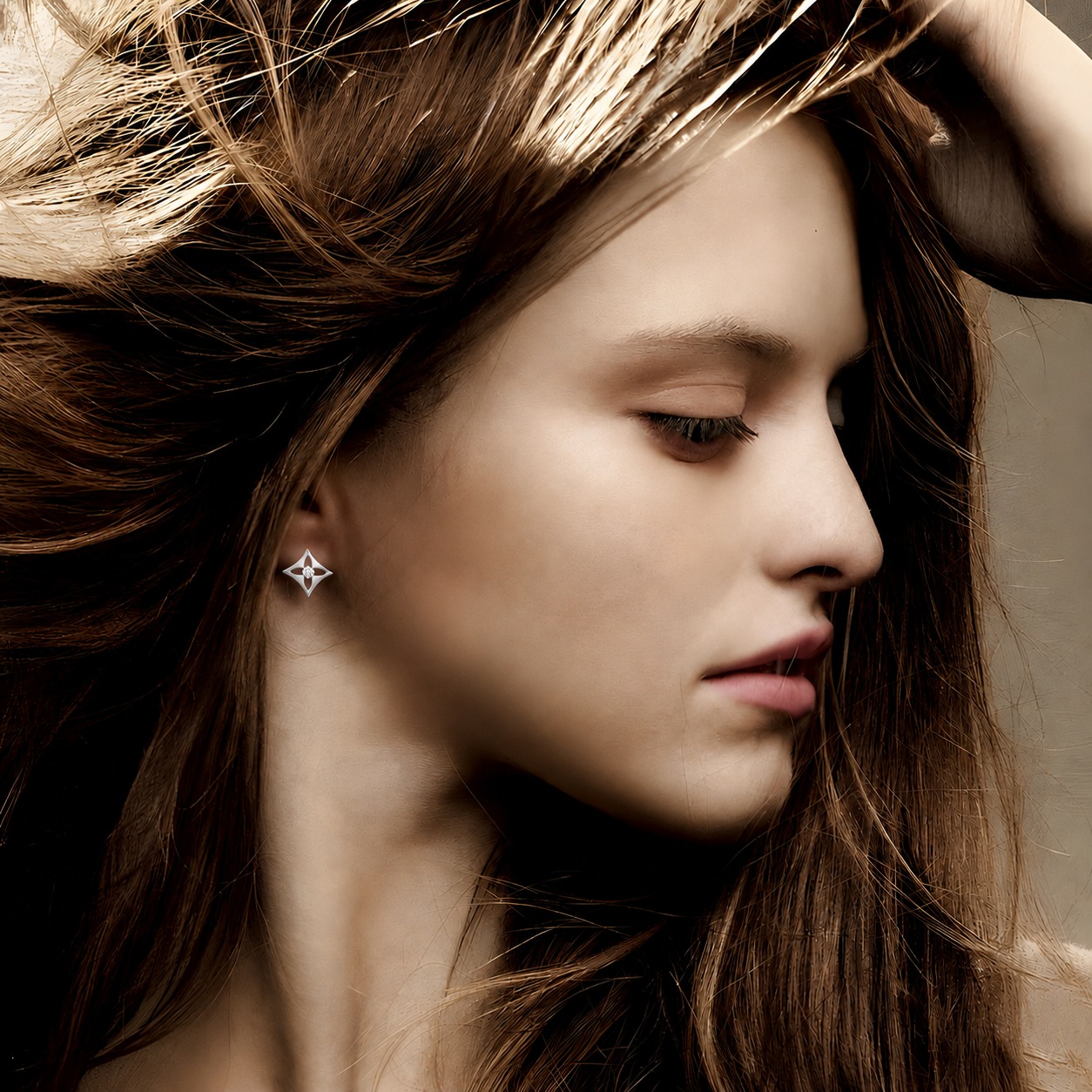 ER138W B.Tiff Floro Earrings