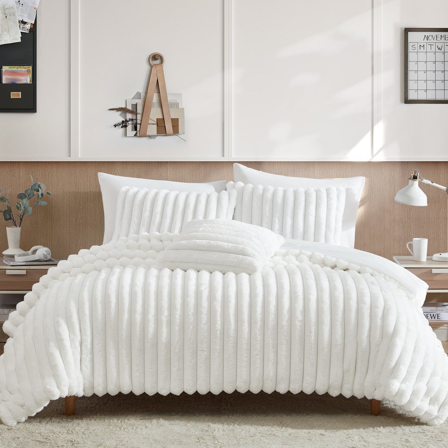 Everett Channel Faux Fur Bedding Set