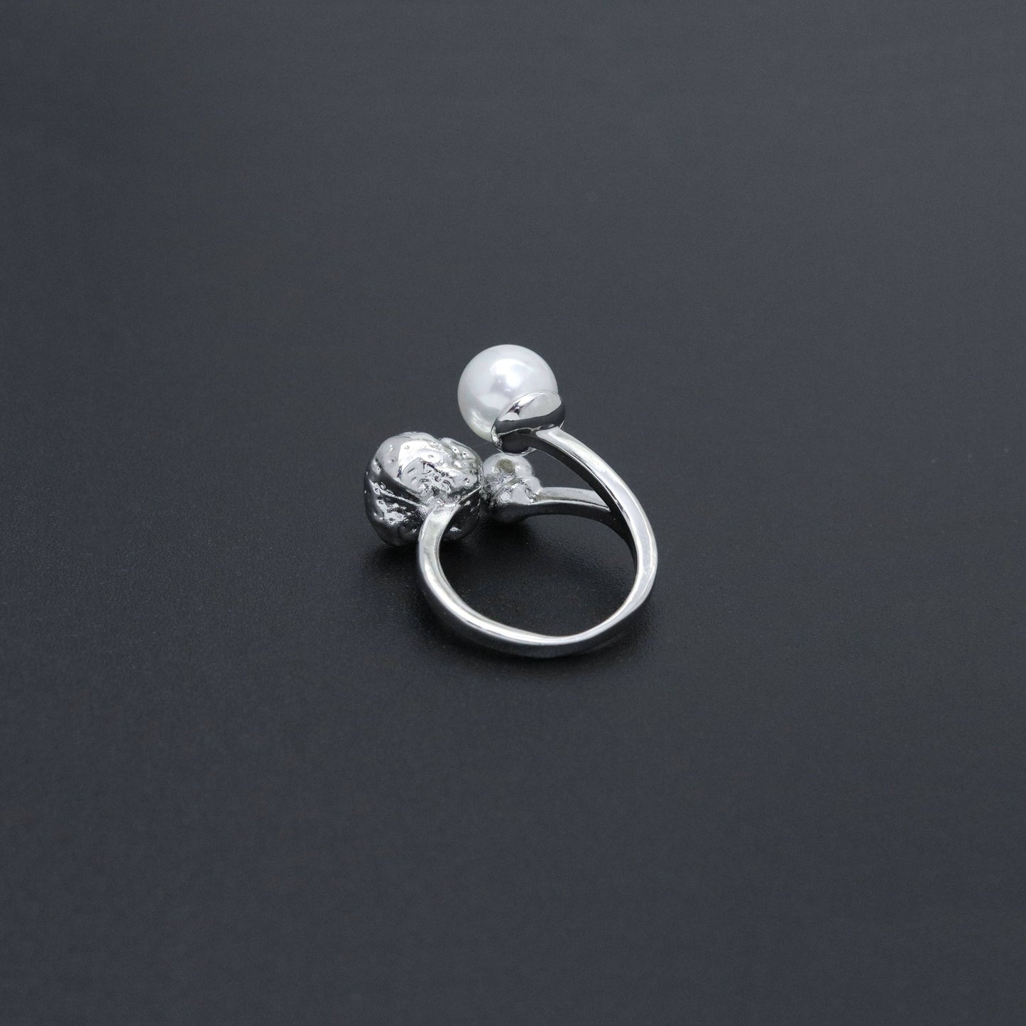 Silver Hammered Square with Pearl Adjustable Ring, Sku#ZX211