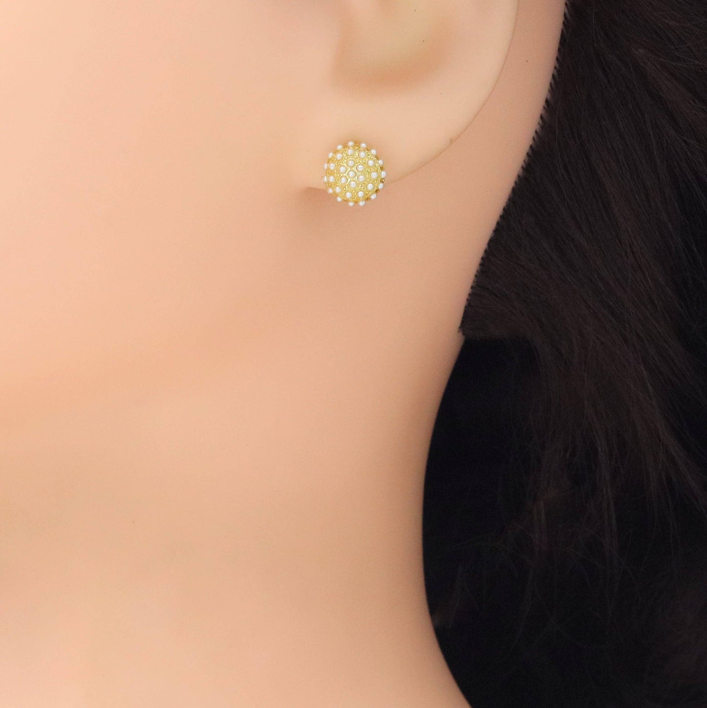 White Pearl Gold Round Shape Stud Earrings, Sku#LX695