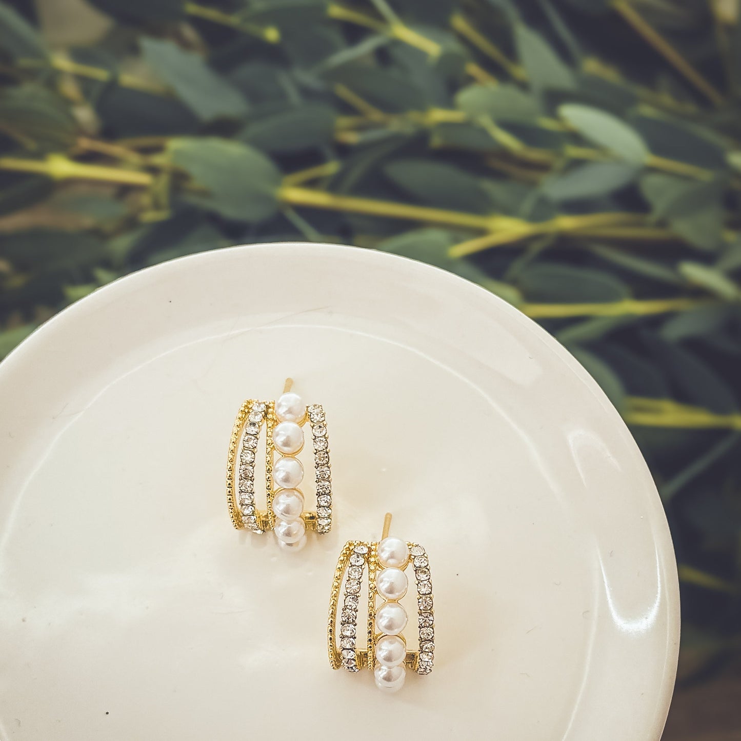 Heirloom Pearl Huggies - Gold or Silver