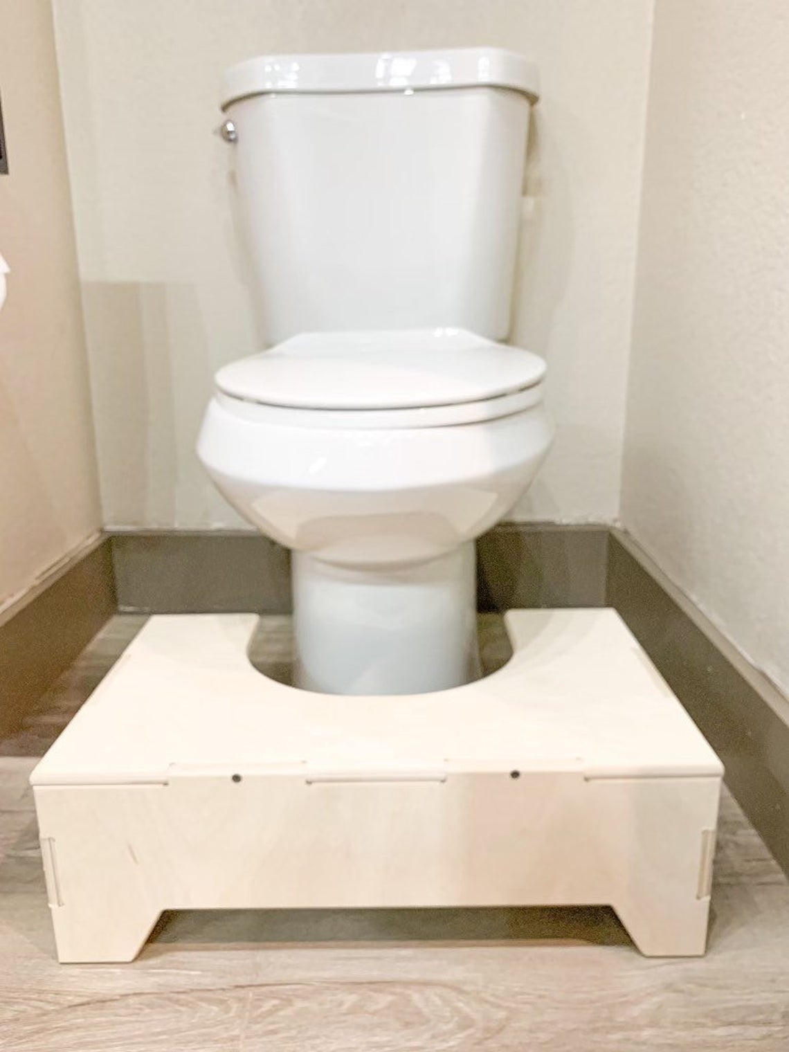 JOHN- Toilet Stool