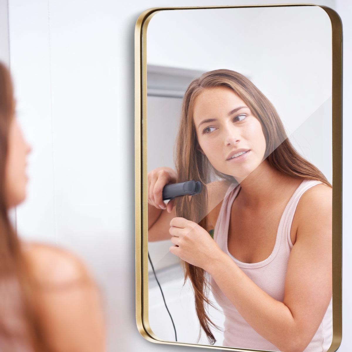 32 Inch x 20 Inch Metal Frame Wall-Mounted Rectangle Mirror