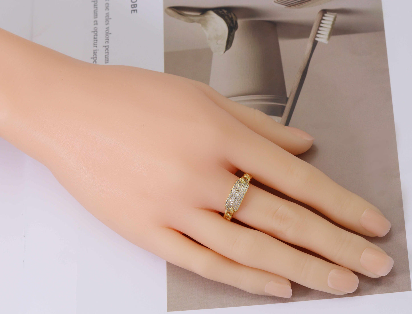 CZ Gold Oval Center Link Ring, Sku#LK737