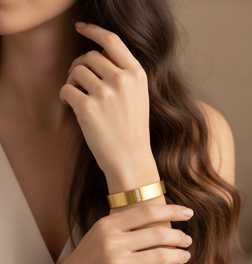 BG223G B.Tiff 4-Stone Matte Gold Wide Bangle Bracelet