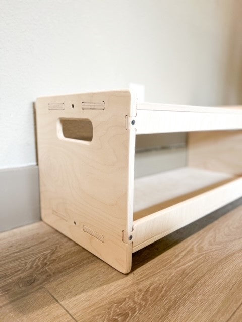 Benny- Toddler Shoe Bench