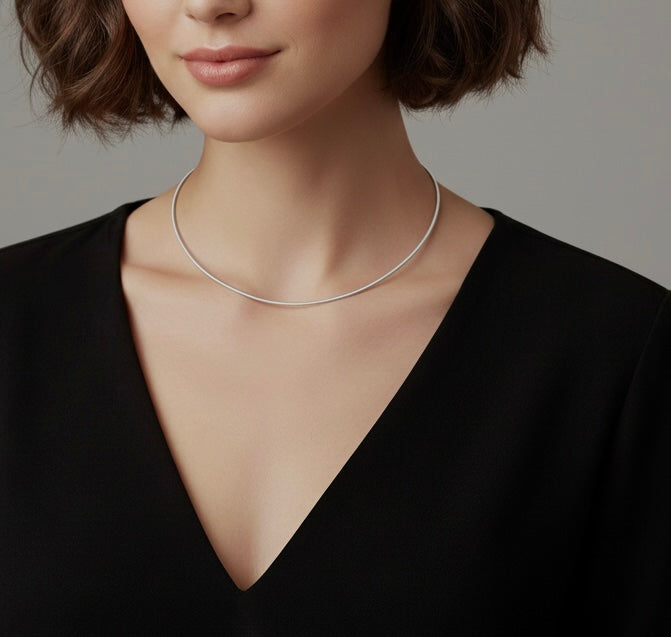 C015W Structured Wire Choker Chain Necklace/ 1.2mm (An exclusive clasp design)